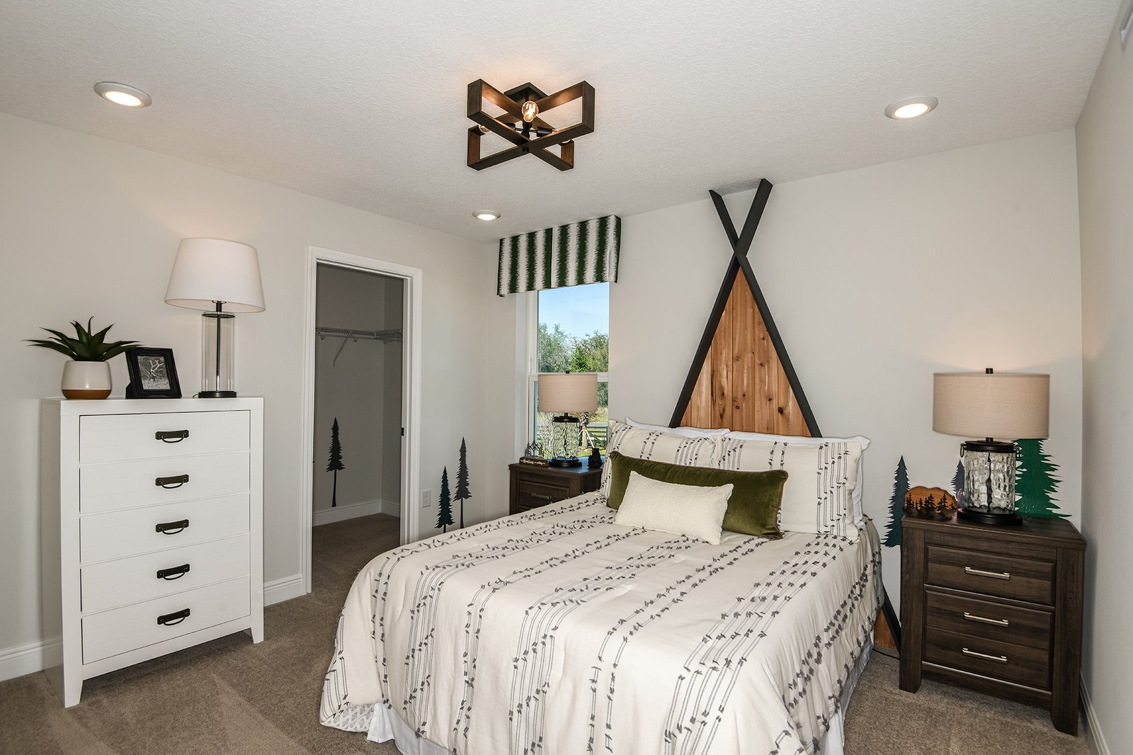 Luciana Bedroom 2