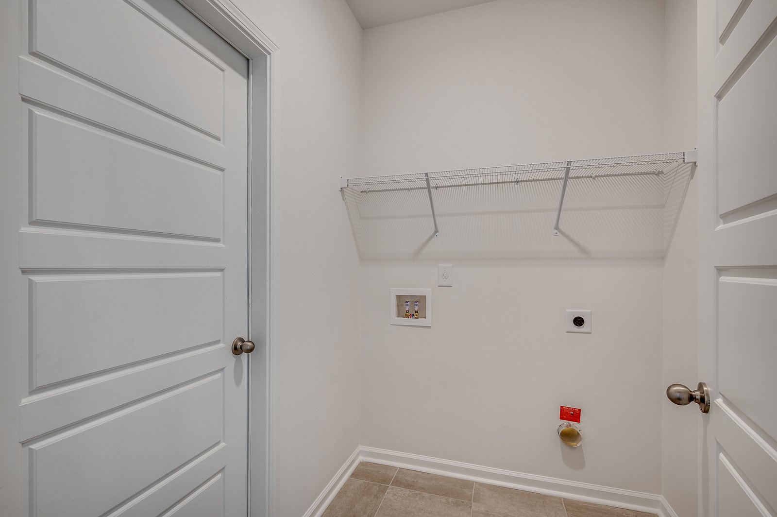 Camden Laundry Room