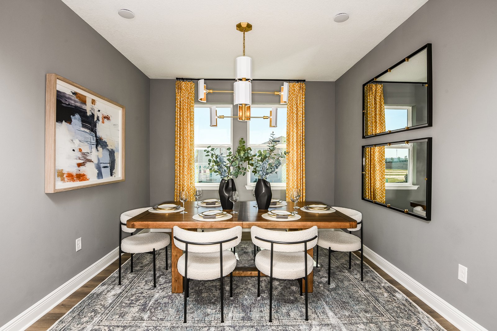Luciana Dining Room
