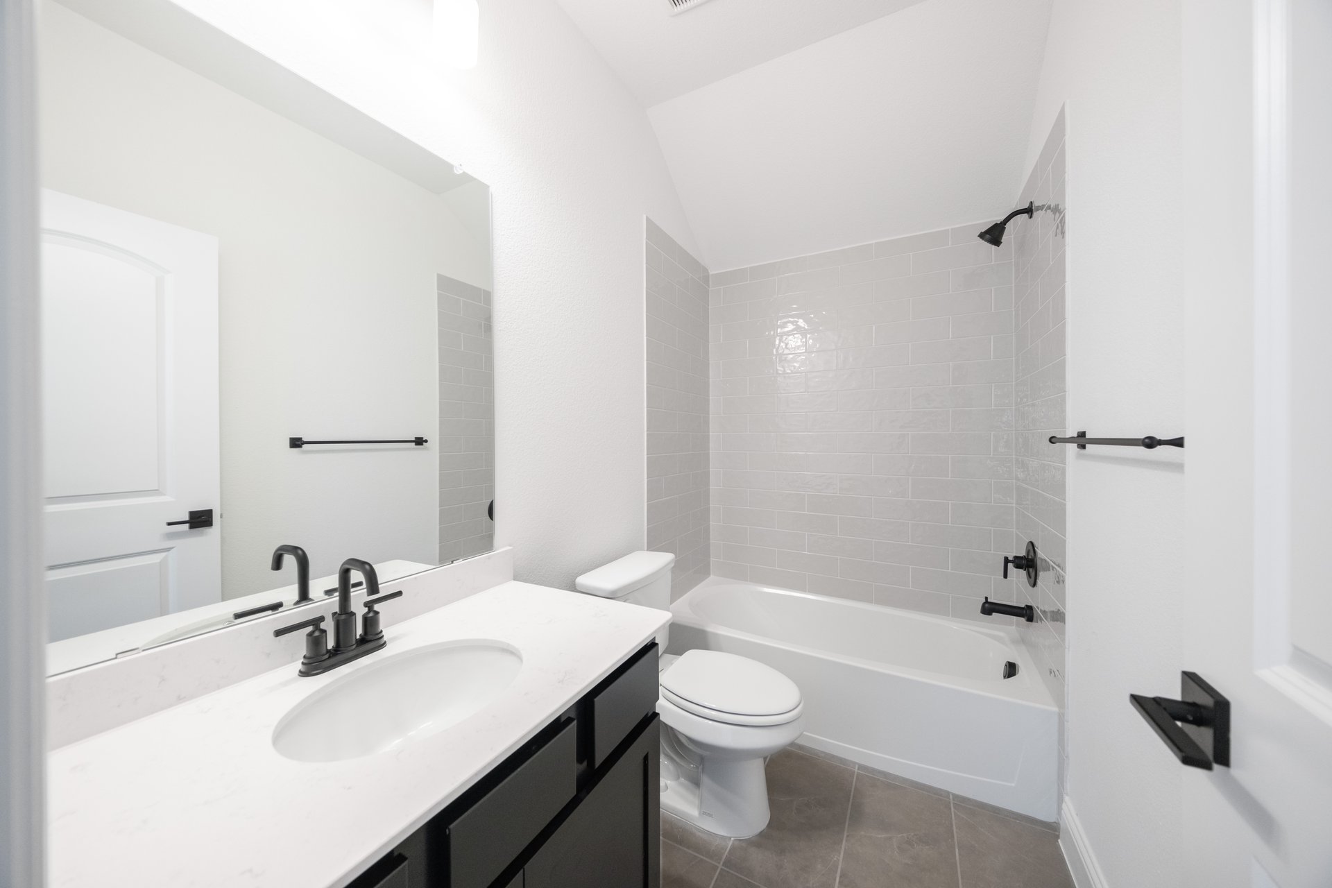 Bath 2.jpg