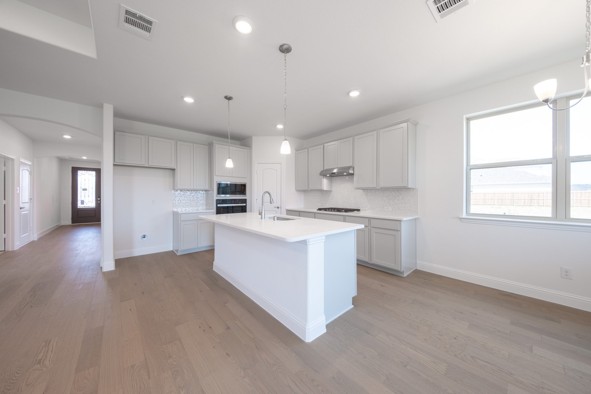 Kitchen-2.jpg