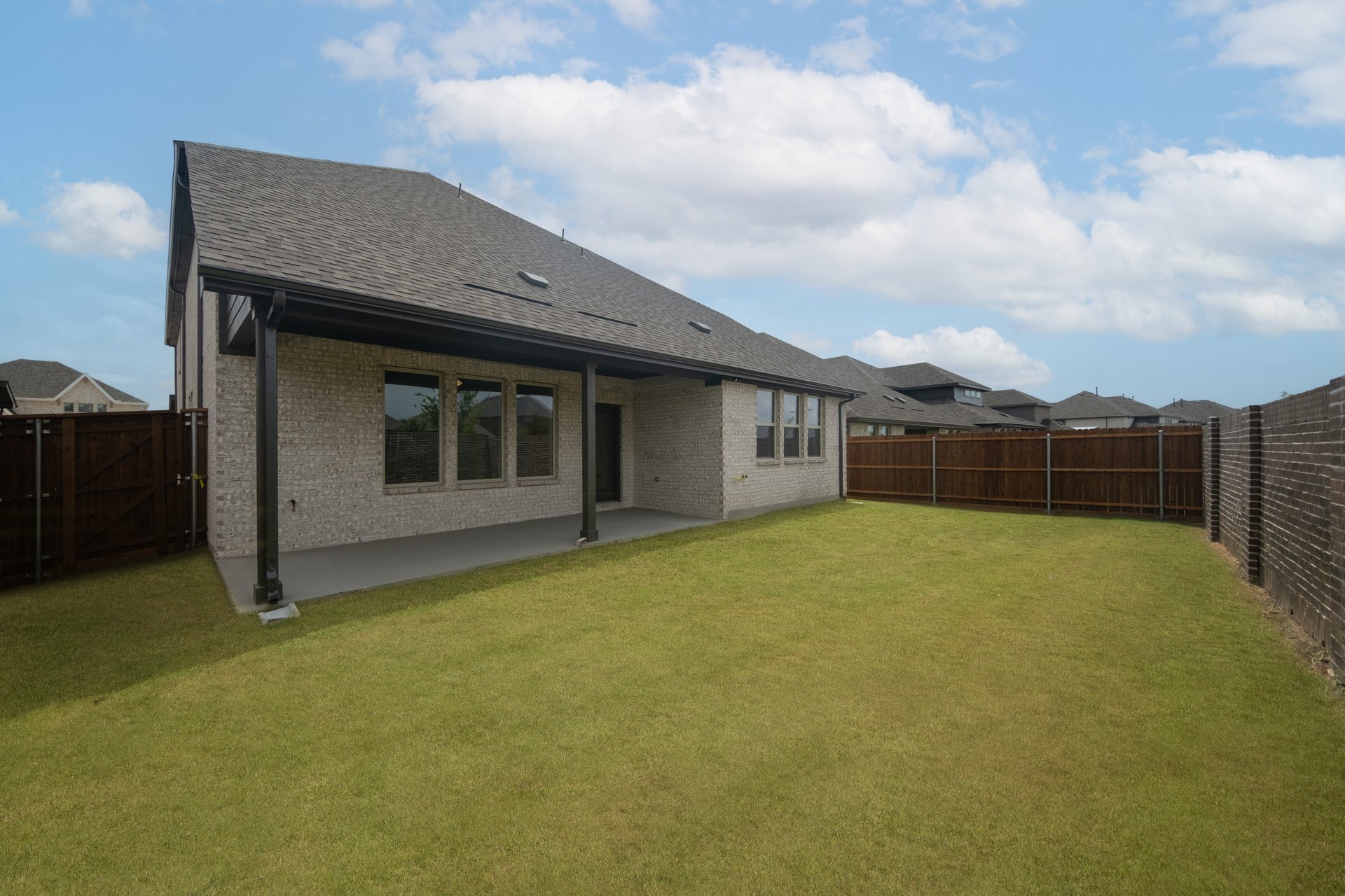 - Exterior-2.jpg