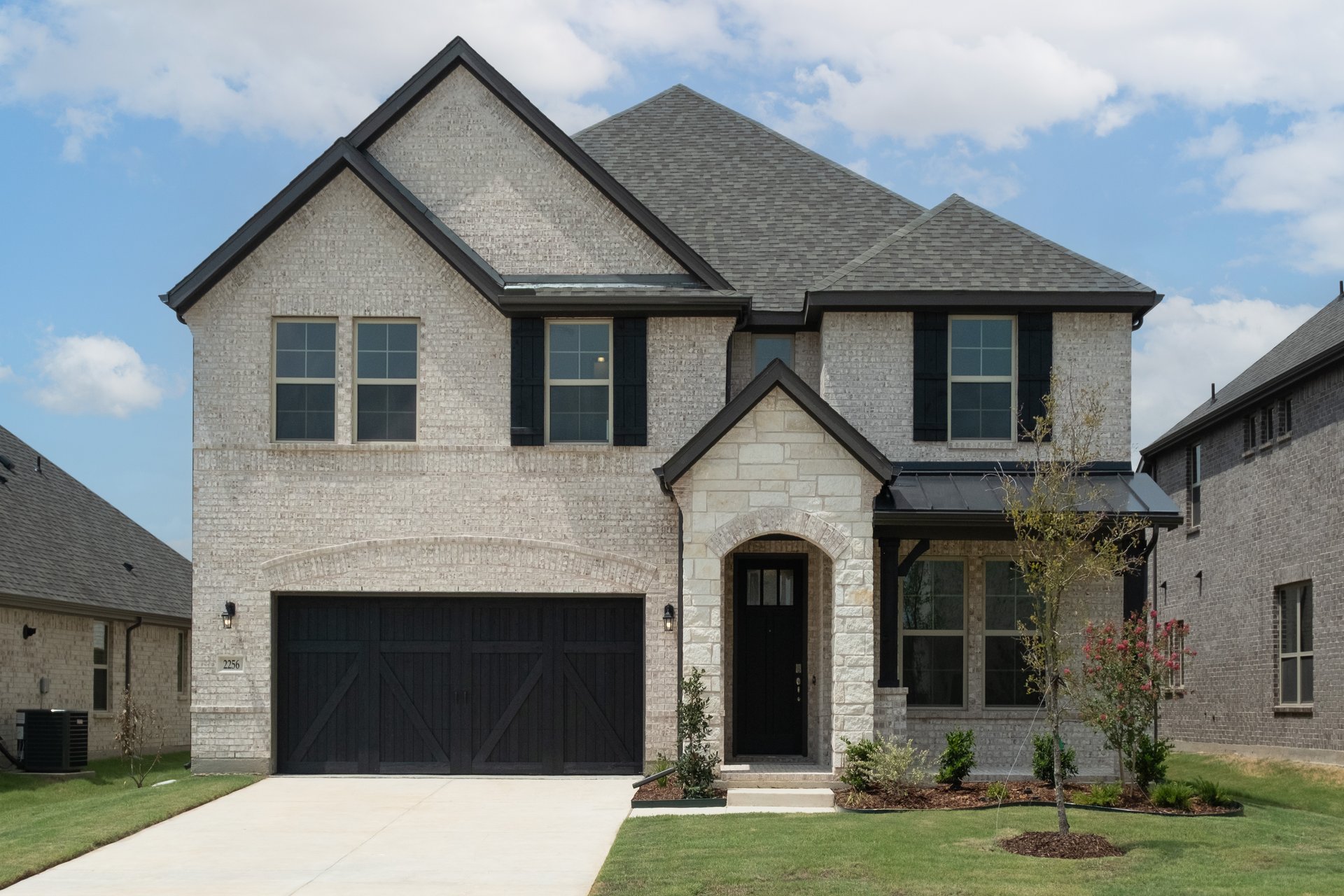 - Exterior.jpg