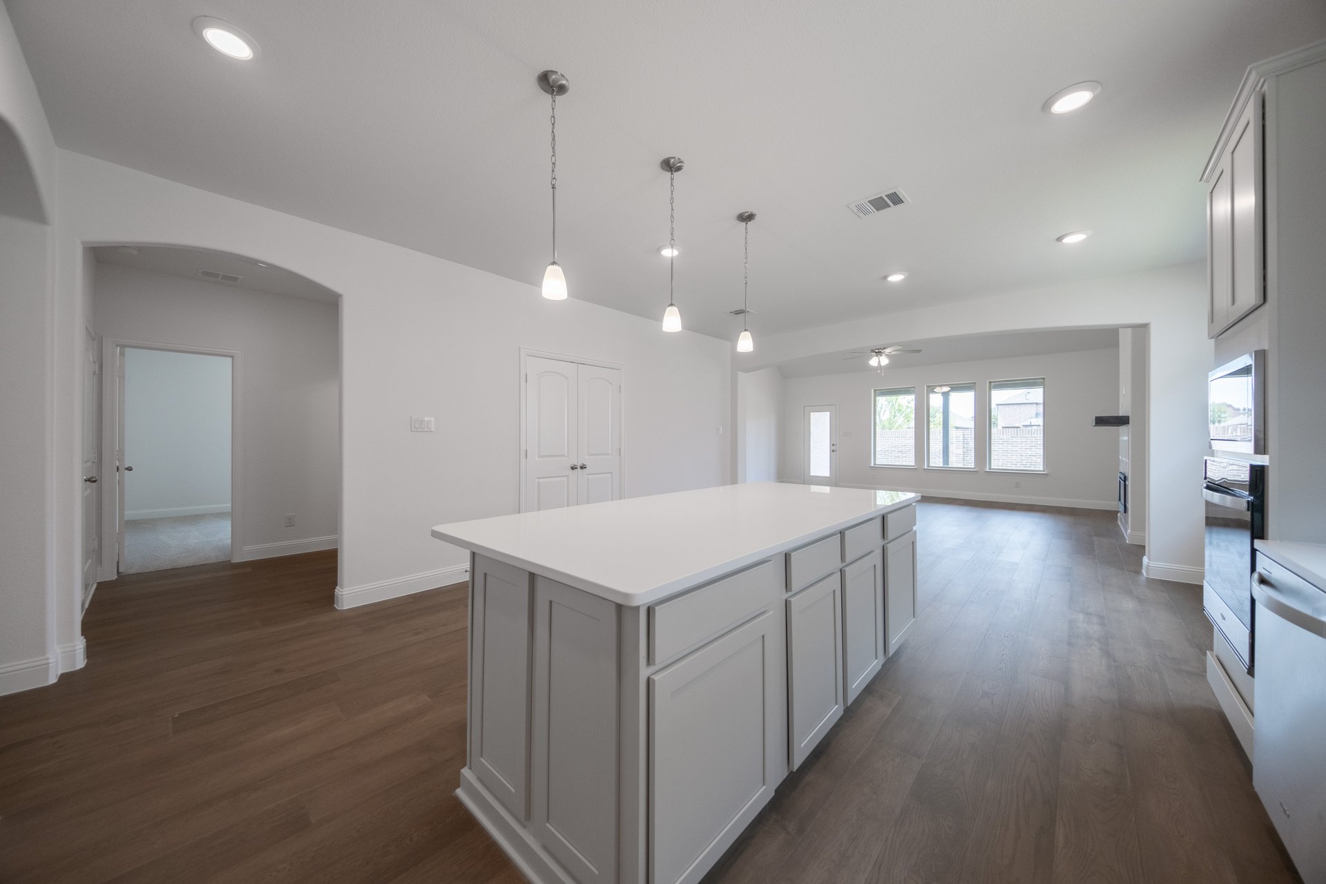 Kitchen-3.jpg
