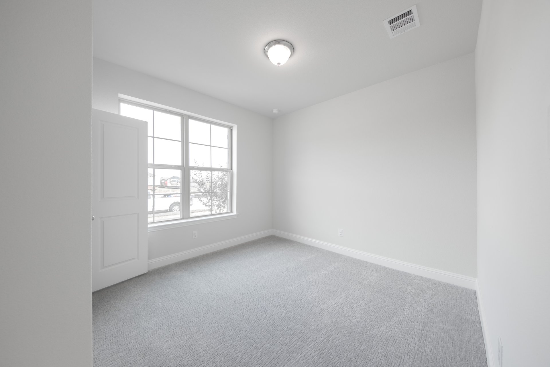 Bedroom 4.jpg