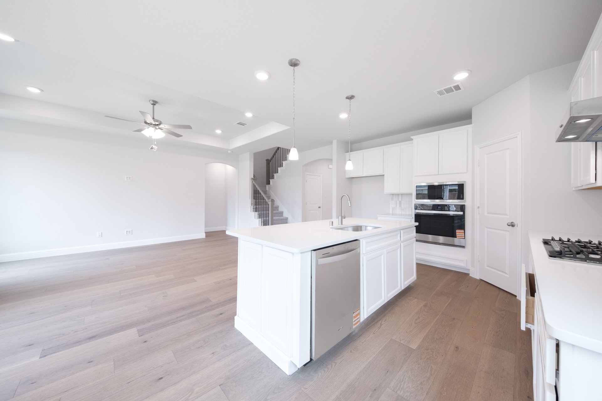 Kitchen-3.jpg