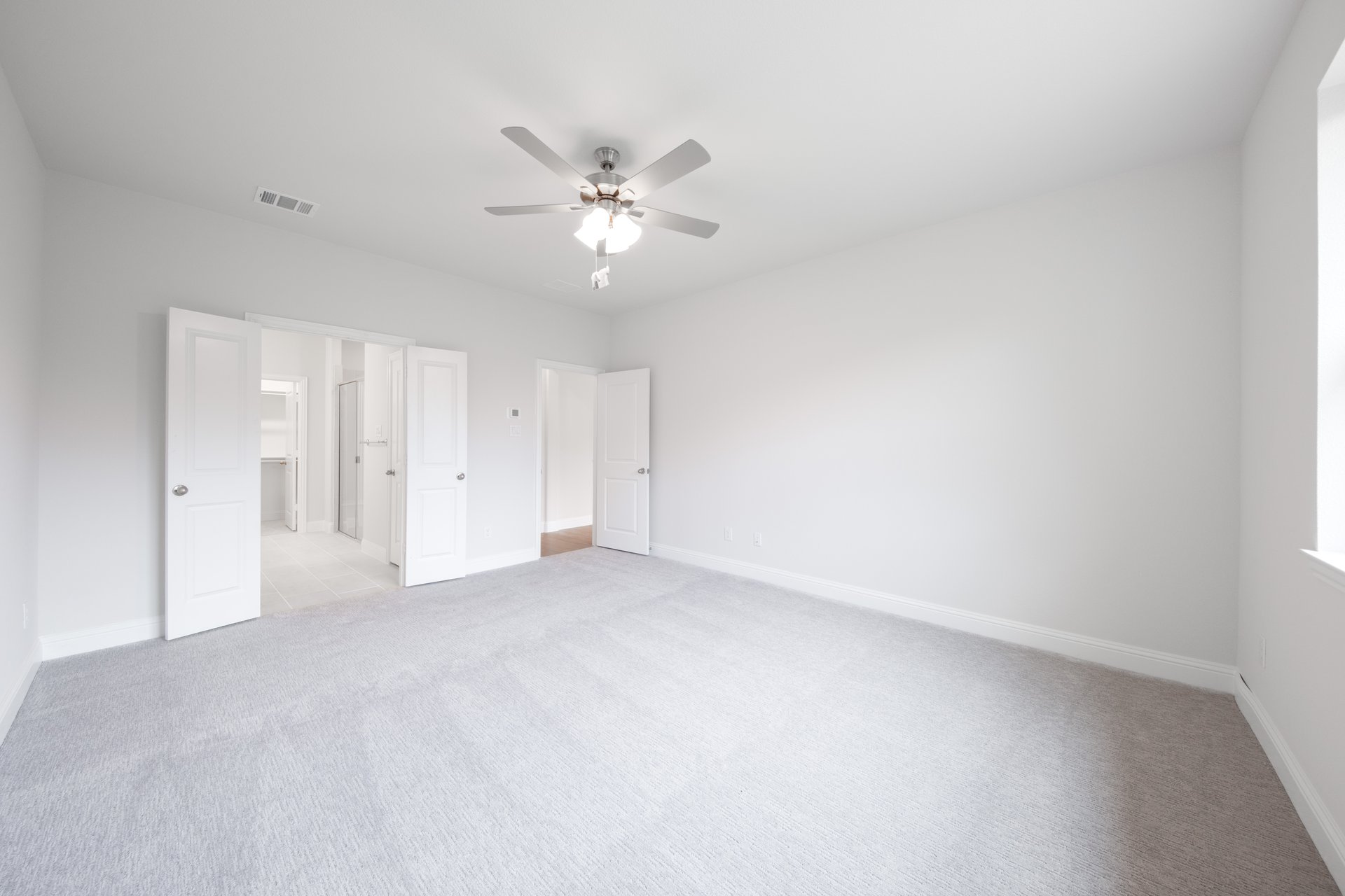 Primary Bedroom-3.jpg