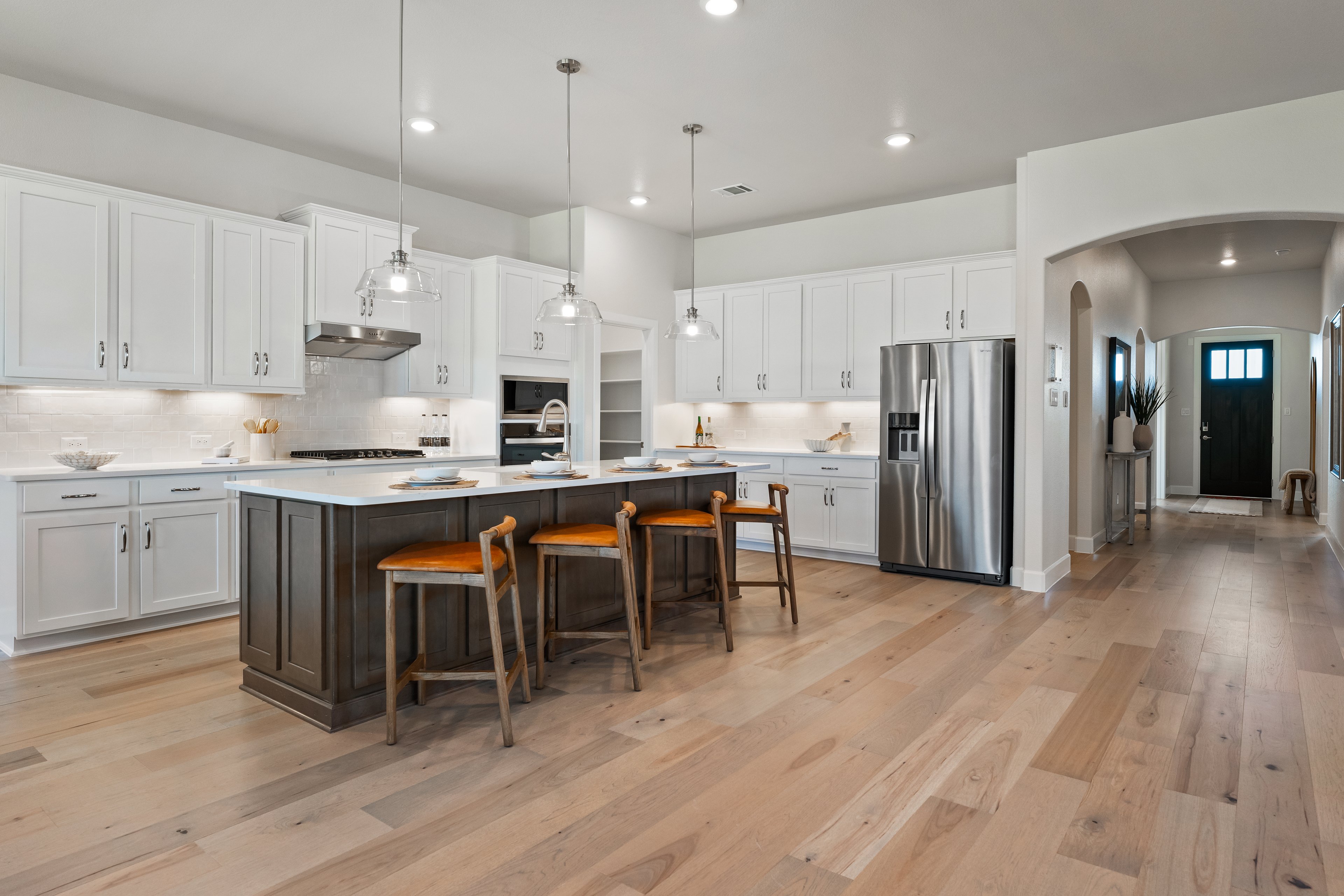 a virtual tour of an amenity-rich community